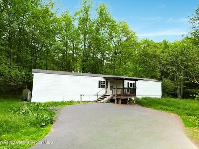House for sale in Accord, New York