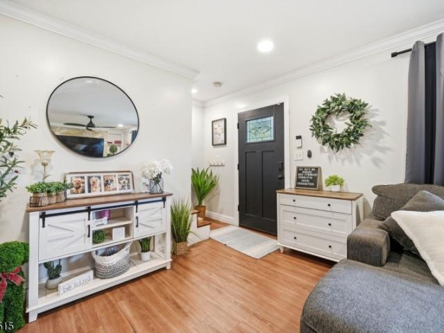 House for sale in Oakland, New Jersey