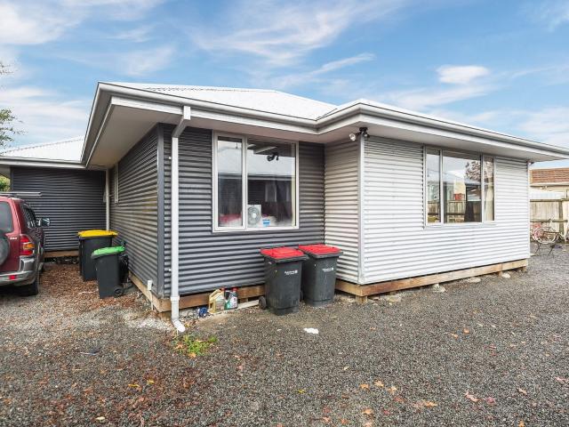 Apartment for rent in Chaslands, Canterbury