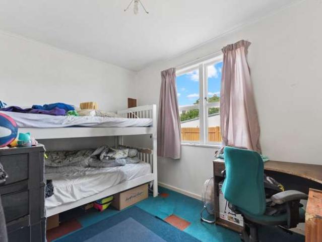 House for sale in Avondale