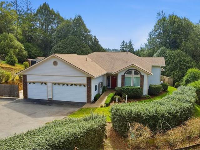 House for sale in Oregonia