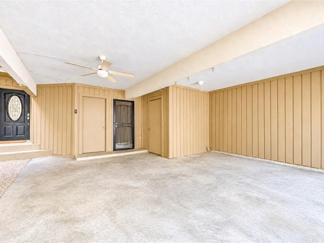 Townhouse for sale in Doliver Point Townhomes, Houston
