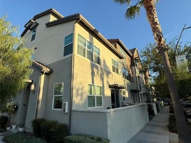 Townhouse for sale in Enliven, Rancho Cucamonga
