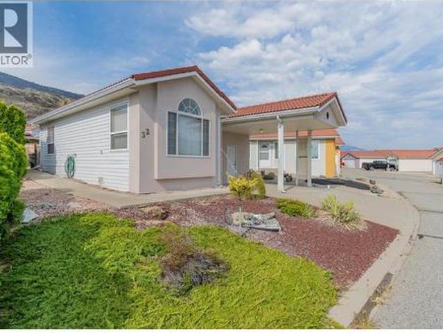 House for sale in Osoyoos, British Columbia