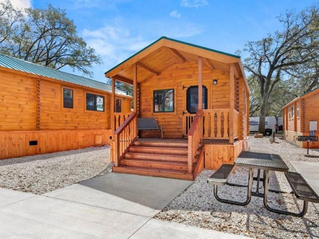 House for sale in Thonotosassa, Florida