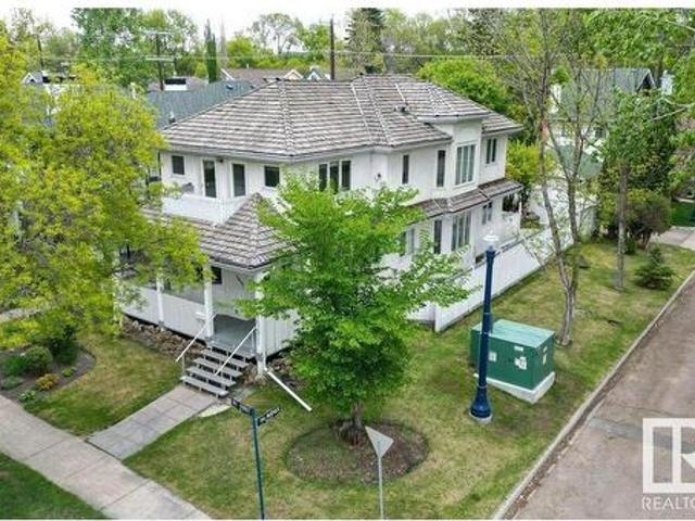 House for sale in Edmonton