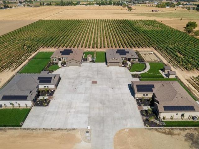 House for sale in Acampo, California