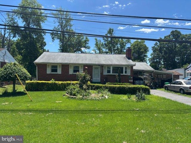House for sale in Lanham, Maryland
