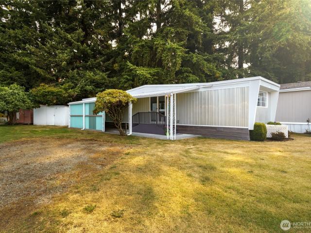 House for sale in Lazy Acres Mobile Park, Sedro-Woolley