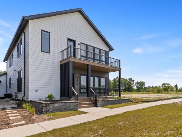 Condo for sale in Oak Creek, Wisconsin