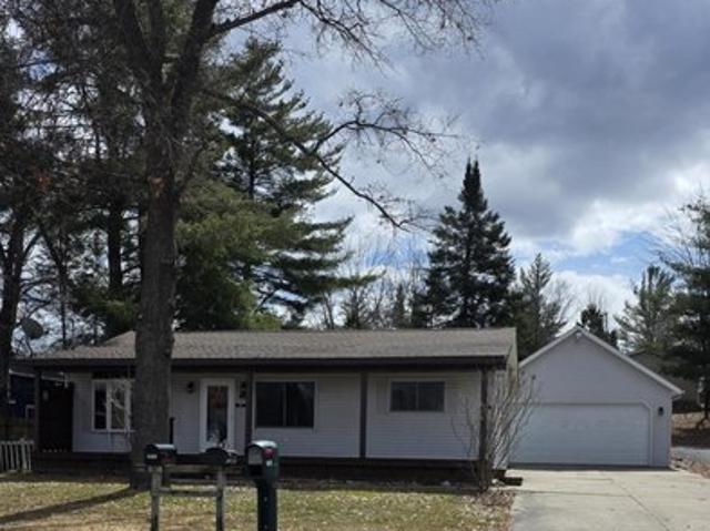 House for sale in Saint Helen, Michigan