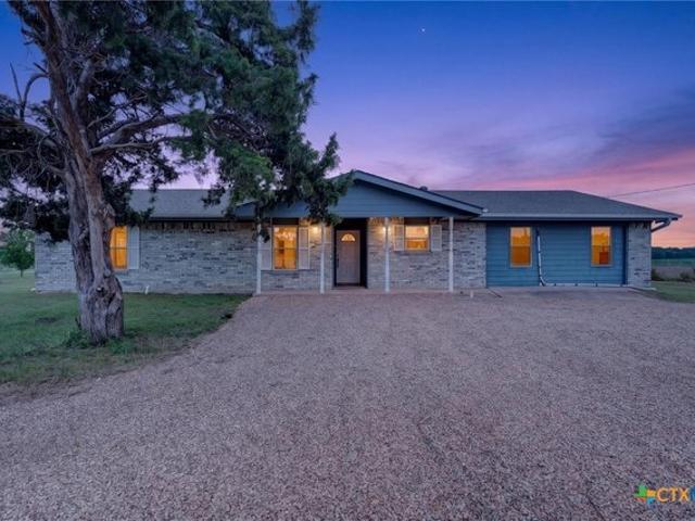 House for sale in Milam, Texas