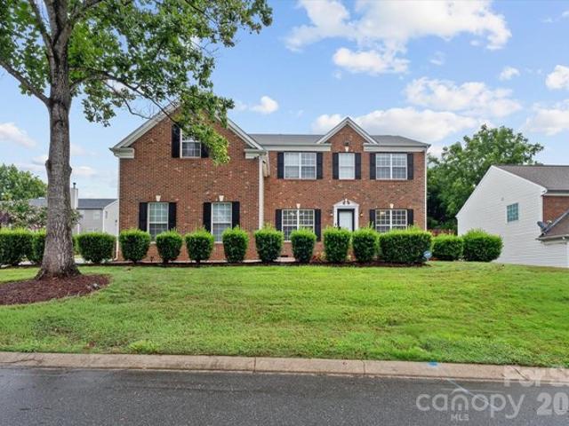 House for sale in Melbourne, Huntersville