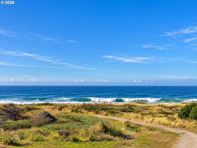 Townhouse for sale in Gold Beach, Curry County