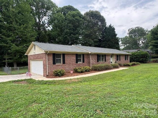 House for sale in Mecklenburg, North Carolina