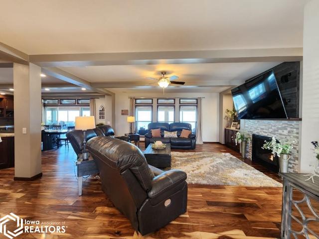 House for sale in Sheffield, Iowa
