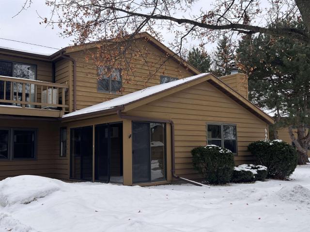 Condo for sale in Neenah, Wisconsin
