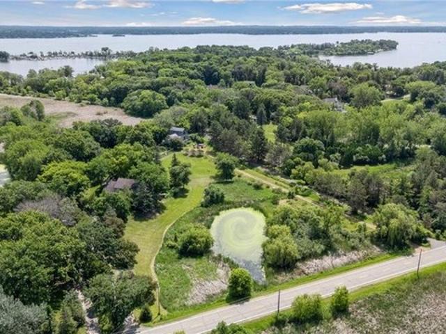 House for sale in Hennepin, Minnesota