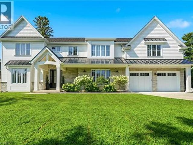 House for sale in Burlington, Ontario