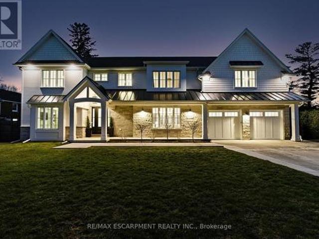 House for sale in Burlington, Ontario