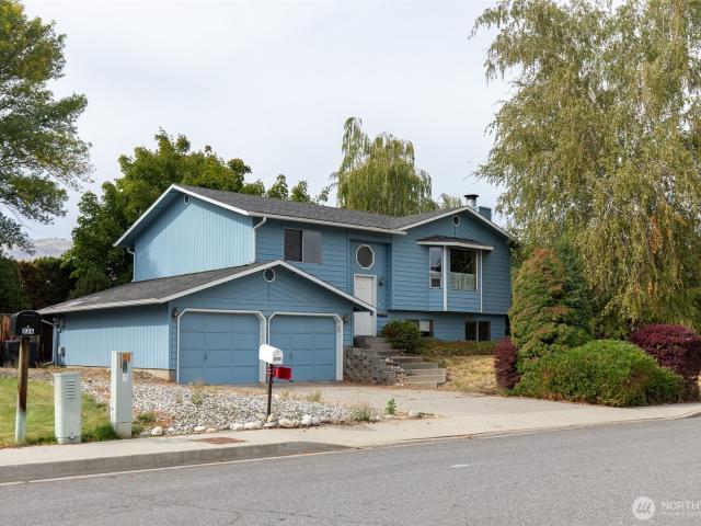 House for sale in Wenatchee, Chelan County