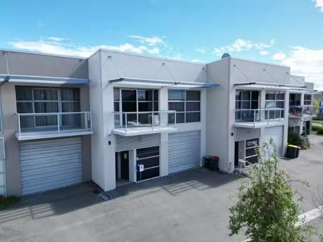 House for rent in Chaslands, Canterbury