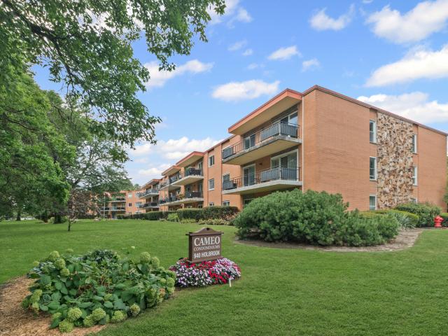 Property for sale in Homewood, Illinois