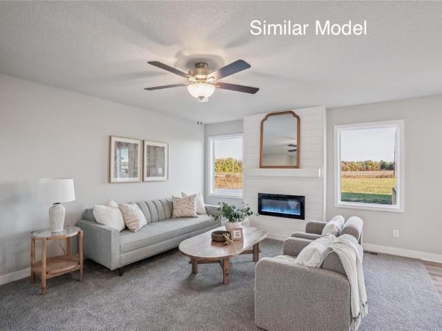 House for sale in Pella, Marion County
