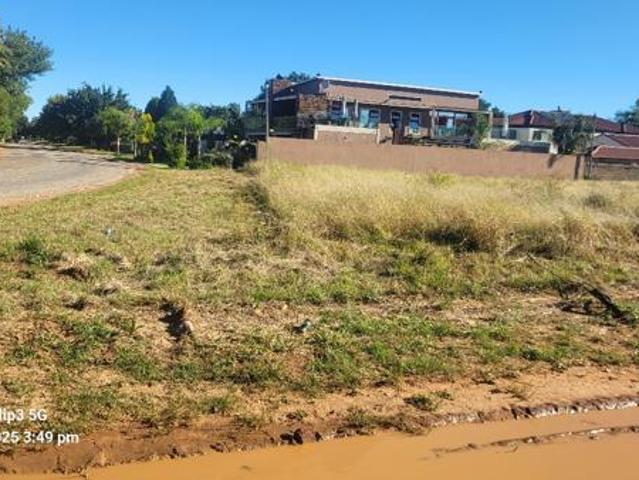 Land for sale in Dr Kenneth Kaunda, North West