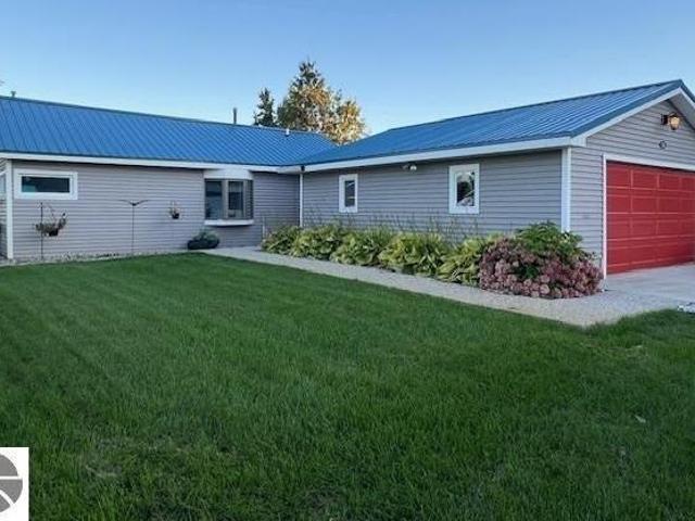 House for sale in Traverse City