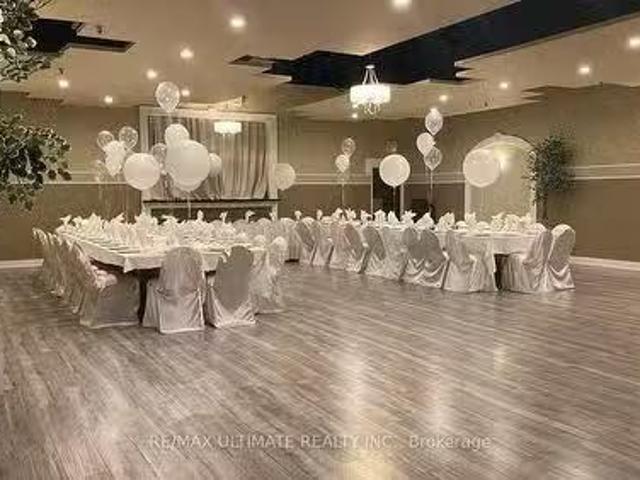 House for sale in Ancaster, Ontario