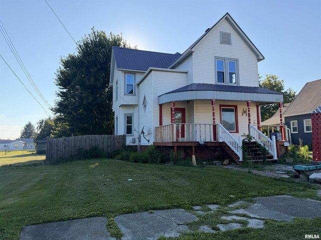 House for sale in Fulton, Illinois