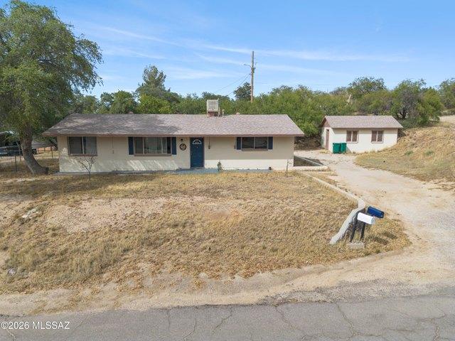House for sale in Oracle, Arizona