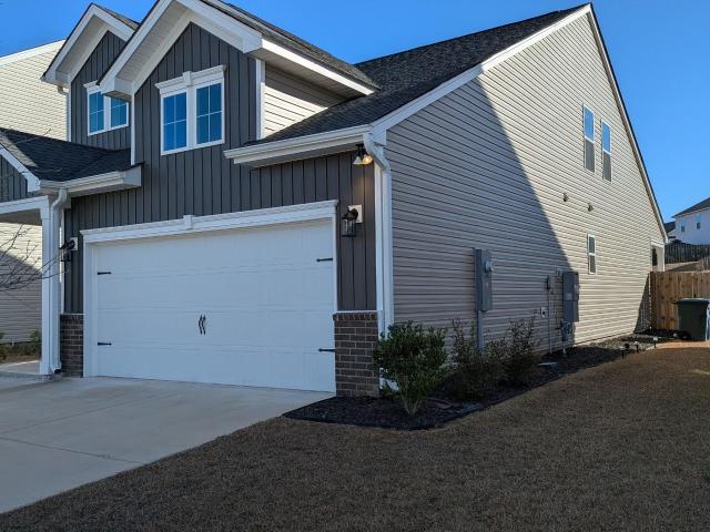 House for sale in Elgin, South Carolina