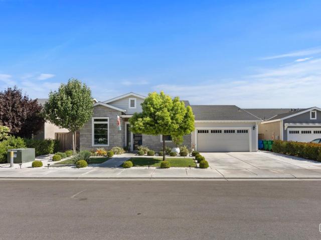 House for sale in Shafter, California