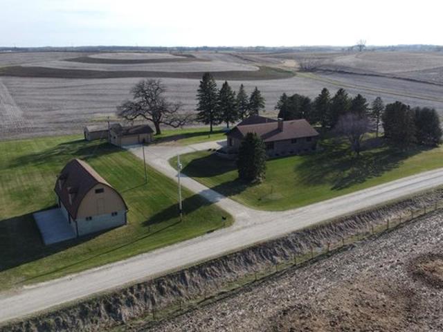 House for sale in West Union, Iowa
