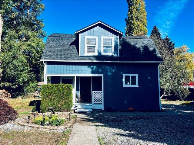 House for sale in McKenna, Pierce County