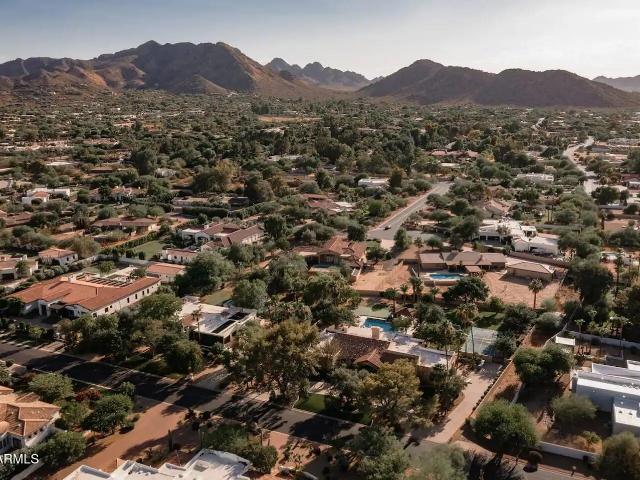 Land for sale in Paradise Valley, Arizona