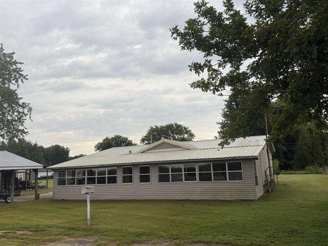 House for sale in Maceo, Kentucky