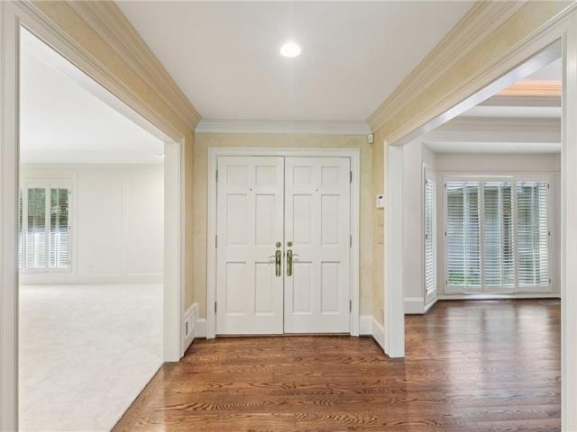 House for sale in Sandy Springs, Fulton County