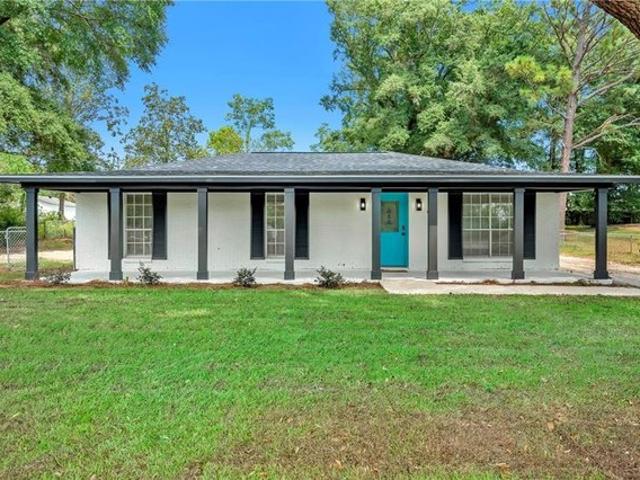 House for sale in Chunchula, Alabama