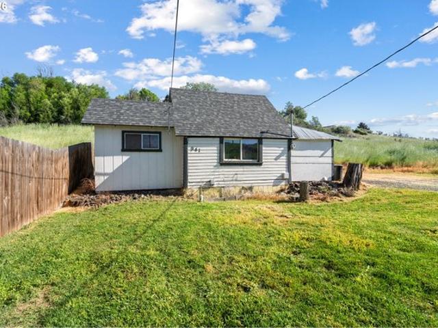 House for sale in Oregonia
