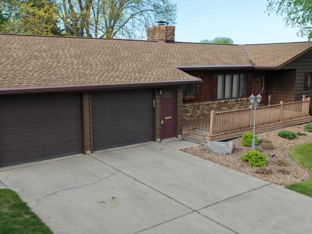 House for sale in Willmar, Minnesota