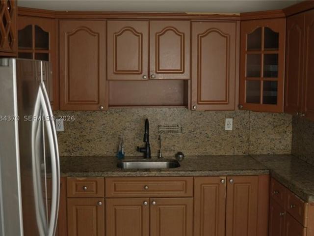 House for sale in Pinewood Park, Miami