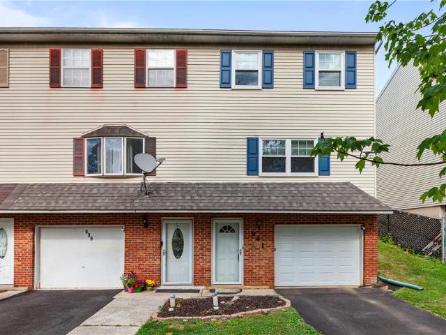 Townhouse for sale in Lehigh, Pennsylvania