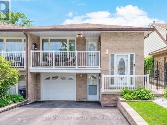 House for sale in Mississauga, Ontario
