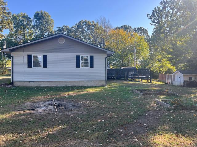House for sale in Monett, Barry County