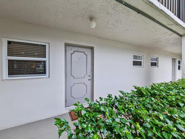 Condo for sale in Davie, Florida