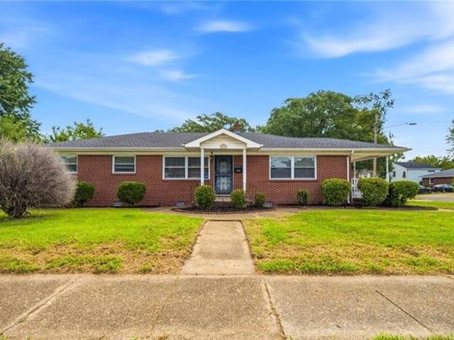 House for sale in Oceanair, Norfolk