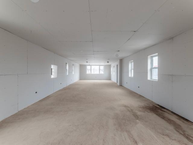 Commercial for sale in Chicago Park, Illinois